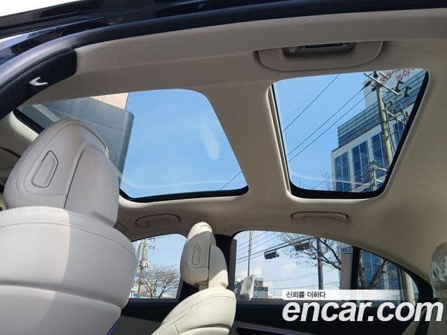 Mercedes-Benz E-класс W214 Avantgarde, 2025 17