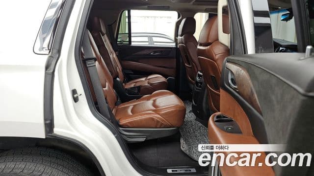 Cadillac Escalade 4세대, 2019 12