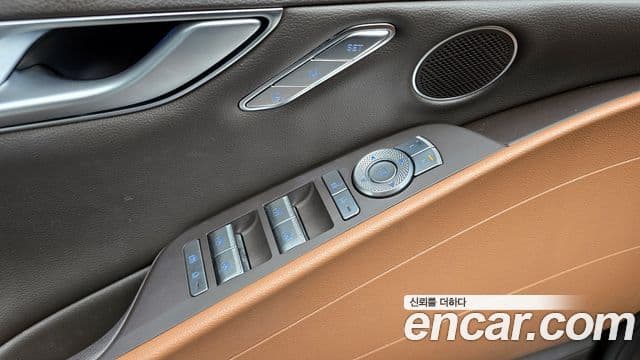 Genesis G80 (RG3) бензин 2.5 турбо AWD, 2023 17