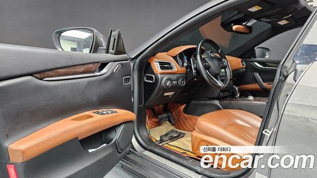 Maserati 기블리 3세대, 2017 12