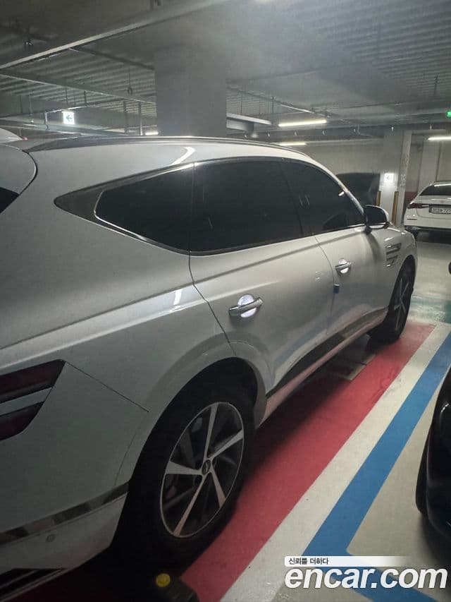 Genesis GV80, 2024 3