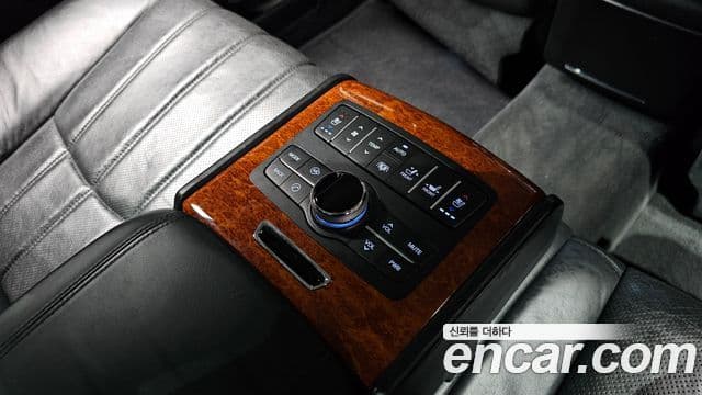 Hyundai Equus(новый кузов / новое поколение) Prestige, 2010 18