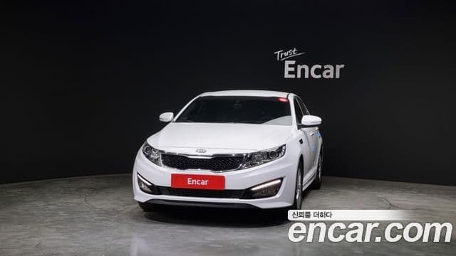 Kia K5 Prestige, 2011 3