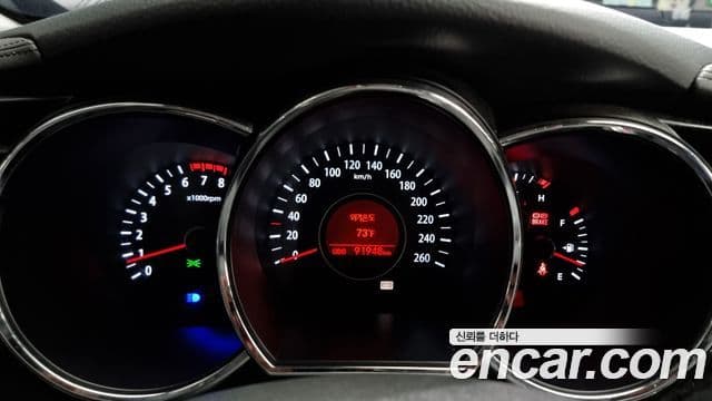 Kia K5 Prestige, 2011 8