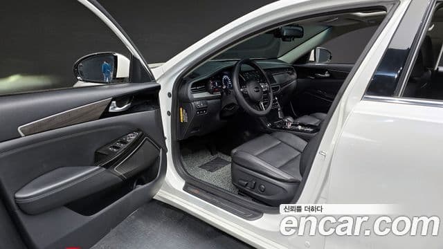 Kia K7 Premier 3.0 LPI Trendy(арендный автомобиль), 2020 11