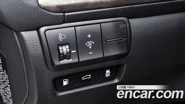 Kia K7 Premier 3.0 LPI Trendy(арендный автомобиль), 2020 13