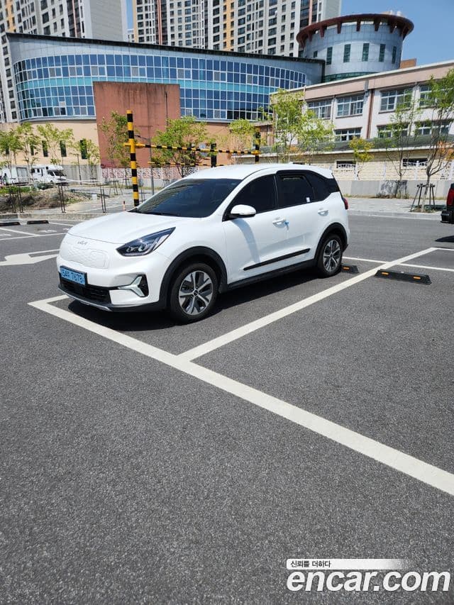 Kia Niro Plus Earth, 2023 2