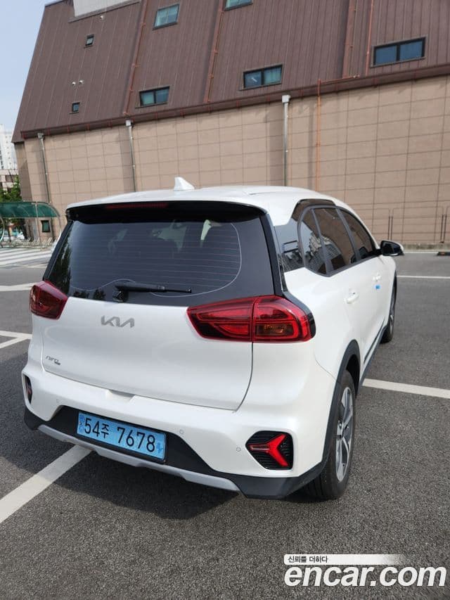 Kia Niro Plus Earth, 2023 4