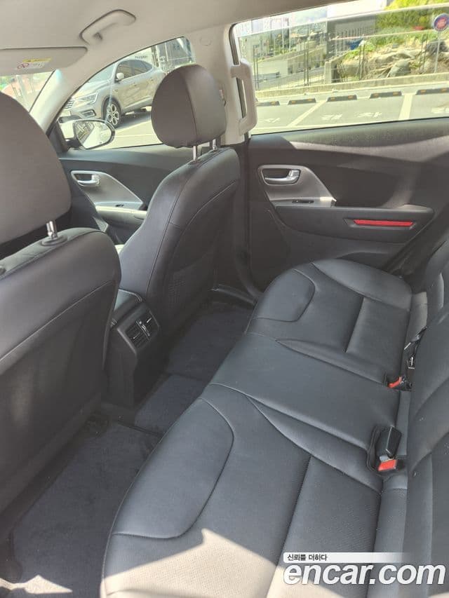 Kia Niro Plus Earth, 2023 15