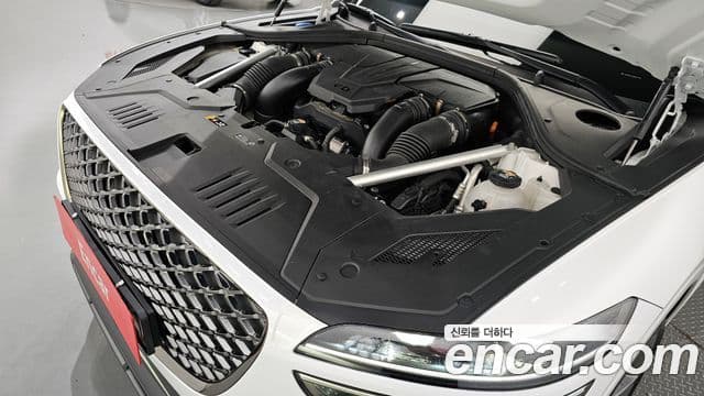 Genesis GV70, 2021 6