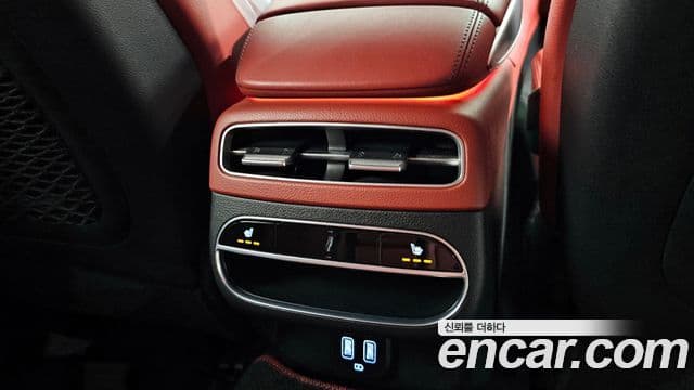 Genesis GV70, 2021 18