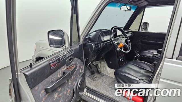 Hyundai 갤로퍼 2 9인승 V6 LPG, 2000 10