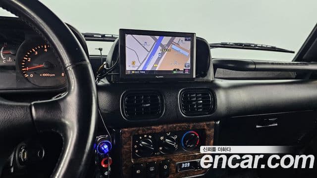 Hyundai 갤로퍼 2 9인승 V6 LPG, 2000 17