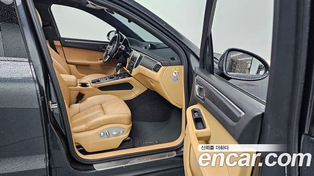 Porsche Macan 95B, 2018 10