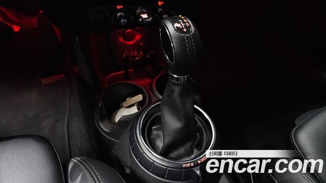 Mini Cooper D 3세대, 2015 9