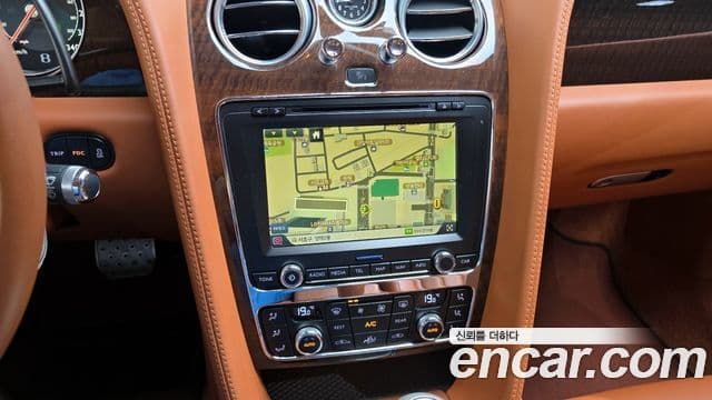 Bentley Continental GT 2세대 4.0 GTC, 2014 14