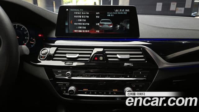 BMW 5시리즈 (G30) Luxury, 2018 14