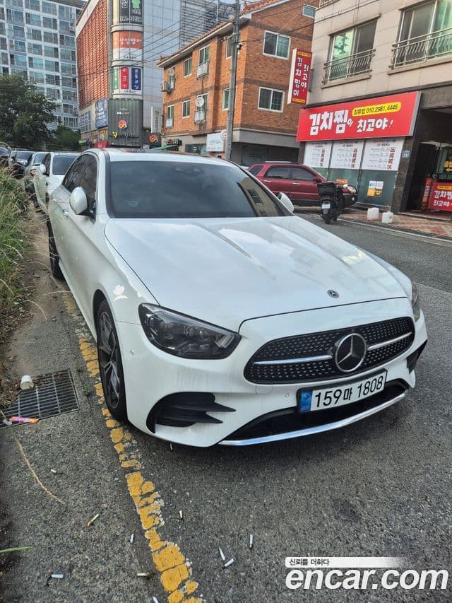 Mercedes-Benz E-класс W213 AMG Line, 2022 все фото