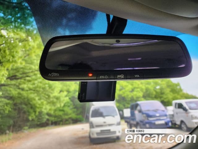 Kia Carnival R топовая версия, 2012 7