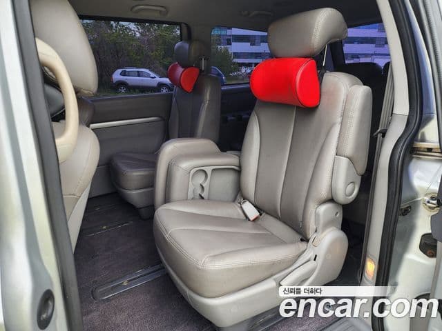 Kia Carnival R топовая версия, 2012 11