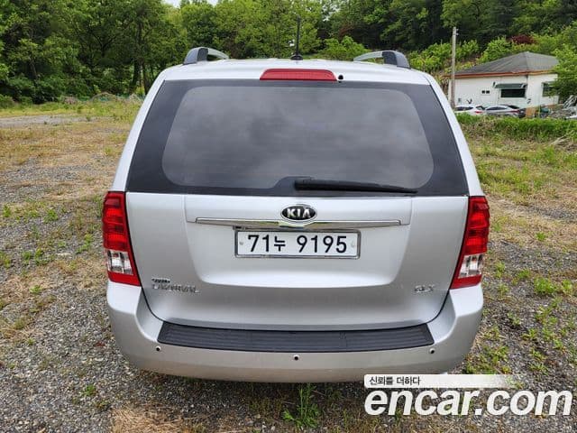Kia Carnival R топовая версия, 2012 19