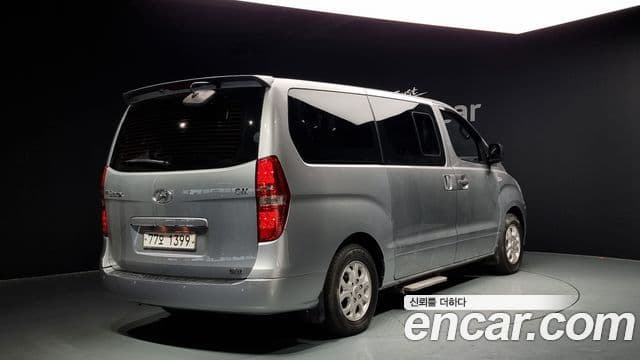 Hyundai Grand Starex CVX Luxury, 2011 2