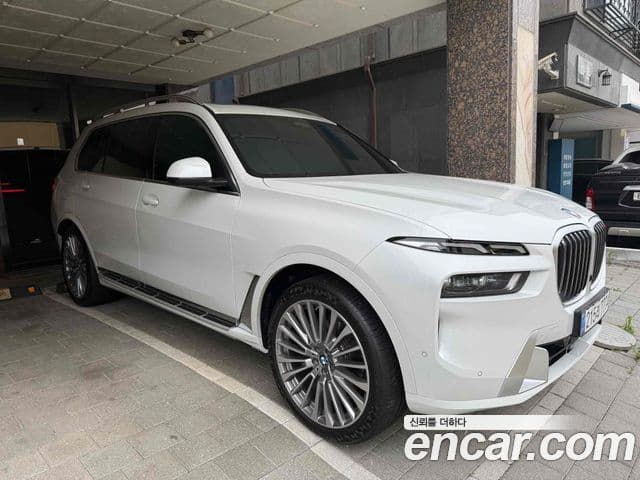 BMW X7 (G07) xDrive 40i Design Pure Excellence 7인승, 2025 1