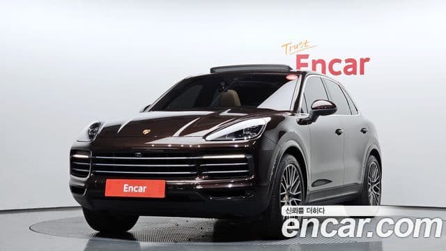 Porsche Cayenne (PO536), 2020 1