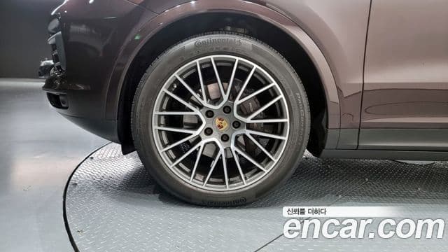 Porsche Cayenne (PO536), 2020 все фото