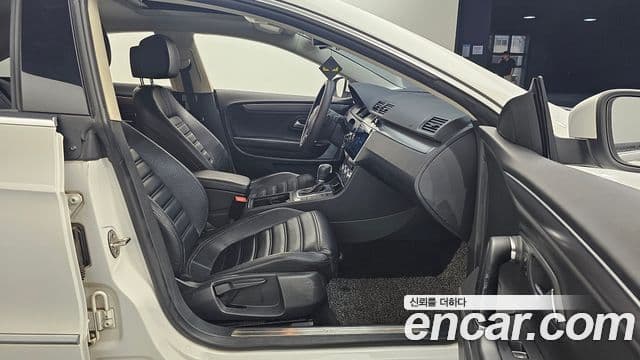 Volkswagen New CC 2.0 TSI, 2015 10