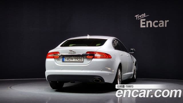 Jaguar New XF X250, 2015 4