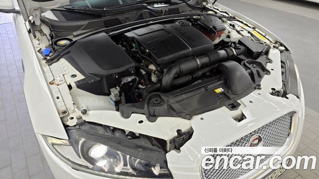 Jaguar New XF X250, 2015 6