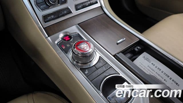 Jaguar New XF X250, 2015 9