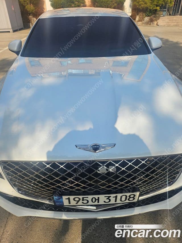 Genesis G80 (RG3) бензин 2.5 турбо 2WD, 2024 1