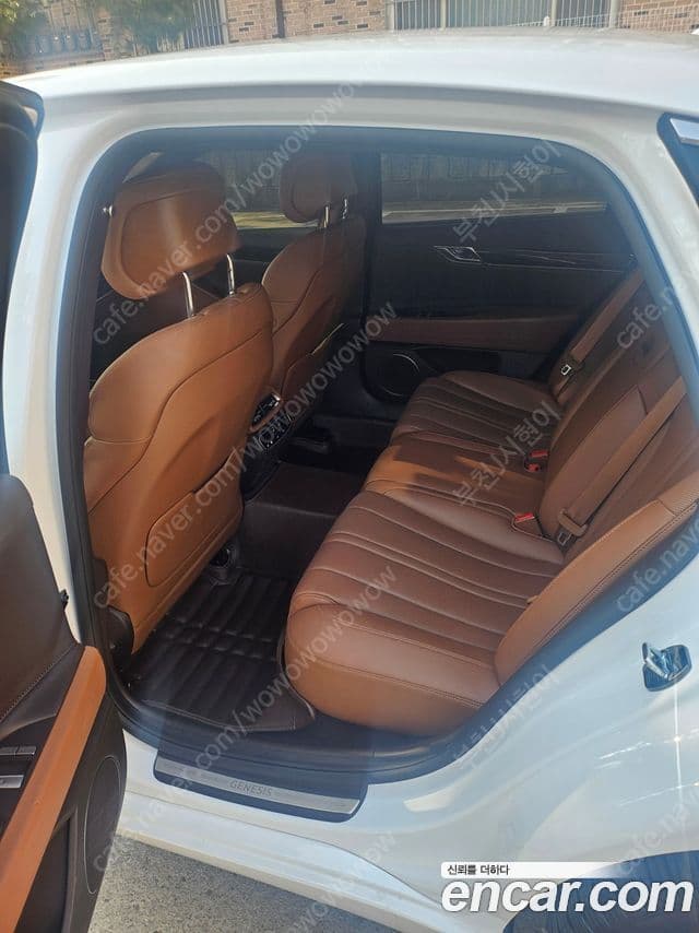 Genesis G80 (RG3) бензин 2.5 турбо 2WD, 2024 11