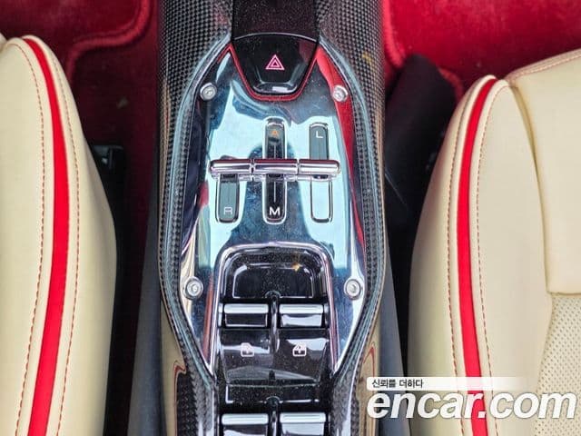 Ferrari 296 GTS 3.0 V6, 2024 9