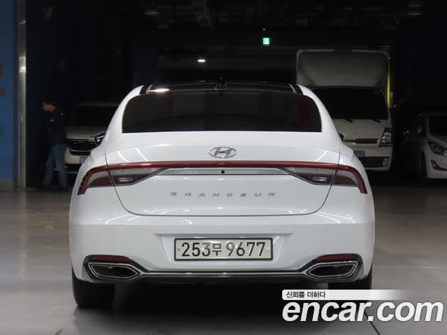 Hyundai The / новый New Grandeur IG Premium Choice, 2021 3