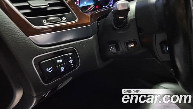 Hyundai Equus(новый кузов / новое поколение) Premium, 2014 17