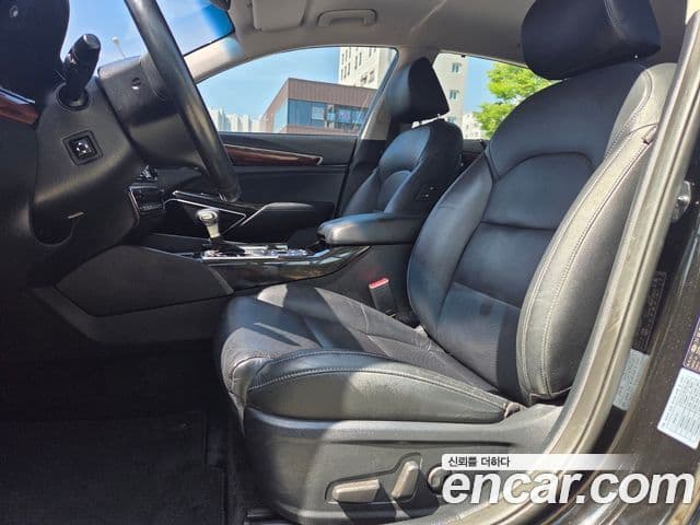 Kia All New K7 Prestige, 2016 10