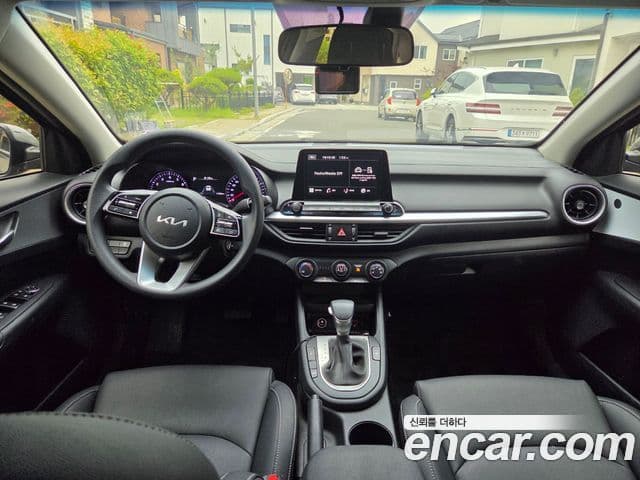 Kia The / новый New K3 2세대 Trendy, 2024 4