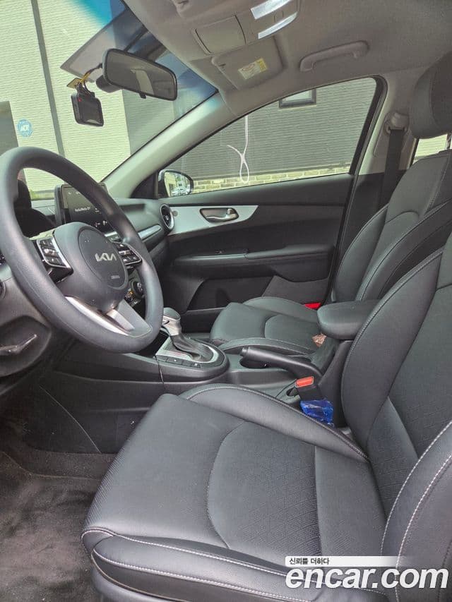 Kia The / новый New K3 2세대 Trendy, 2024 6