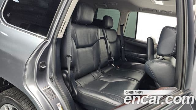 Lexus LX J200, 2015 12