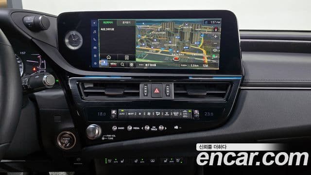 Lexus ES300h 7세대 Executive, 2023 15