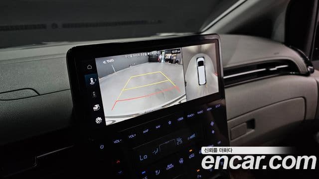 Hyundai Staria лимузин, 2023 15