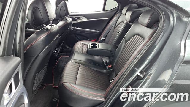 Genesis G70 Sport пакет, 2018 12