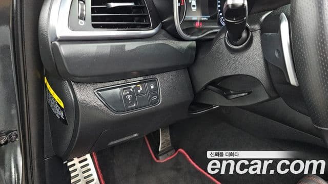 Genesis G70 Sport пакет, 2018 14