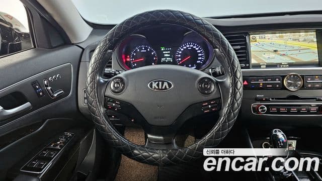 Kia K9 Executive, 2014 13