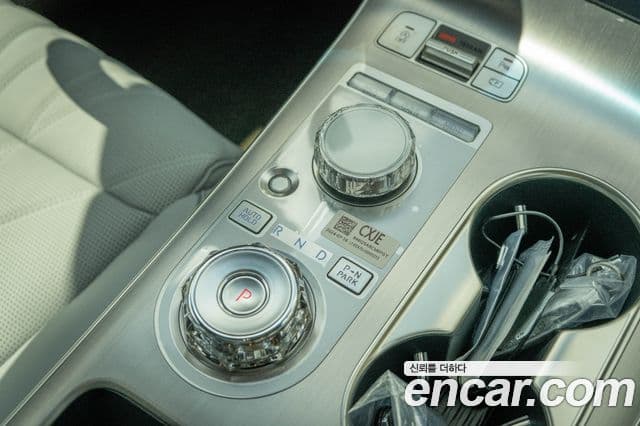 Genesis GV70, 2025 10