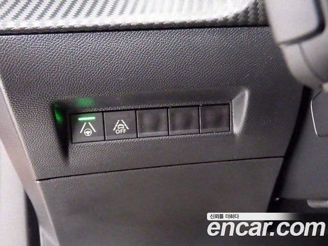 Peugeot 2008 2세대 1.5 BlueHDi GT Line, 2021 13