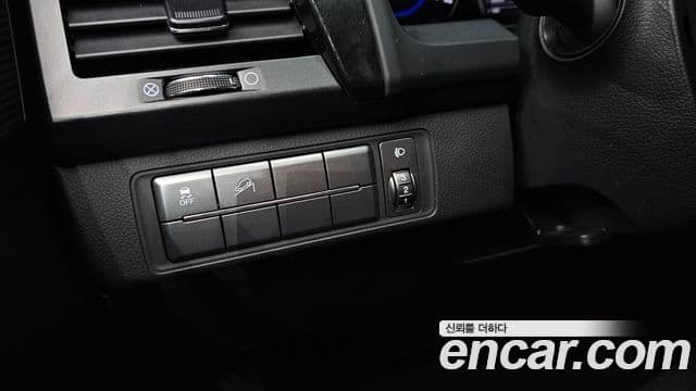 KG모빌리티(SsangYong) Rexton Sport Wild, 2020 13